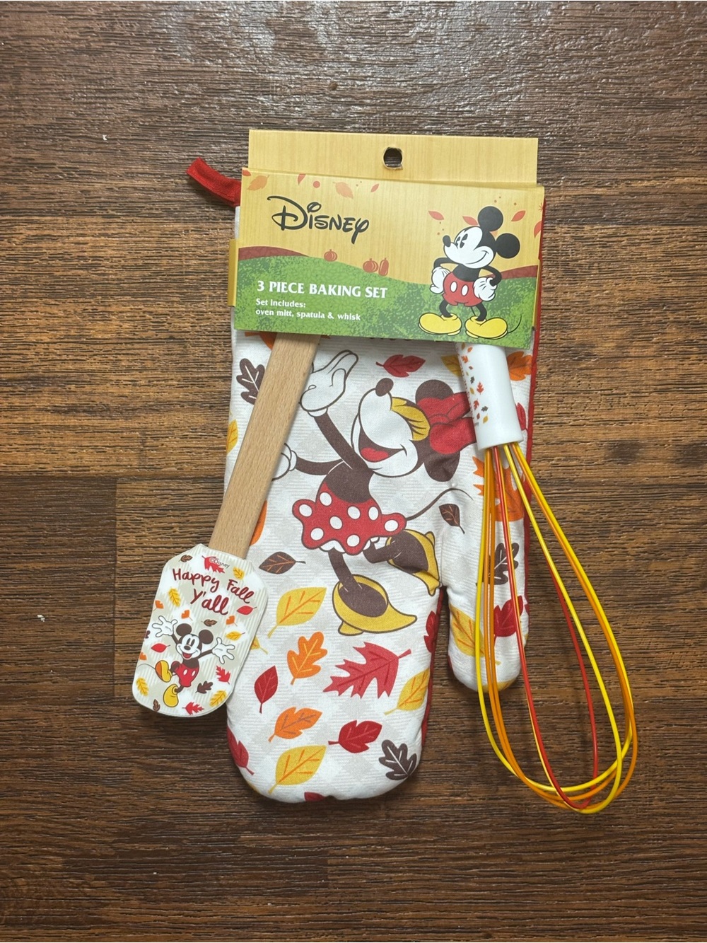 Disney Minnie Mouse Fall Baking Set - Red, Yellow, Orange